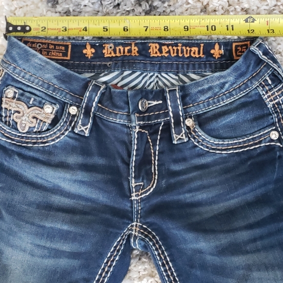 Rock Revival Sorrel Capri Jean's.  Size 25. - Picture 6 of 8
